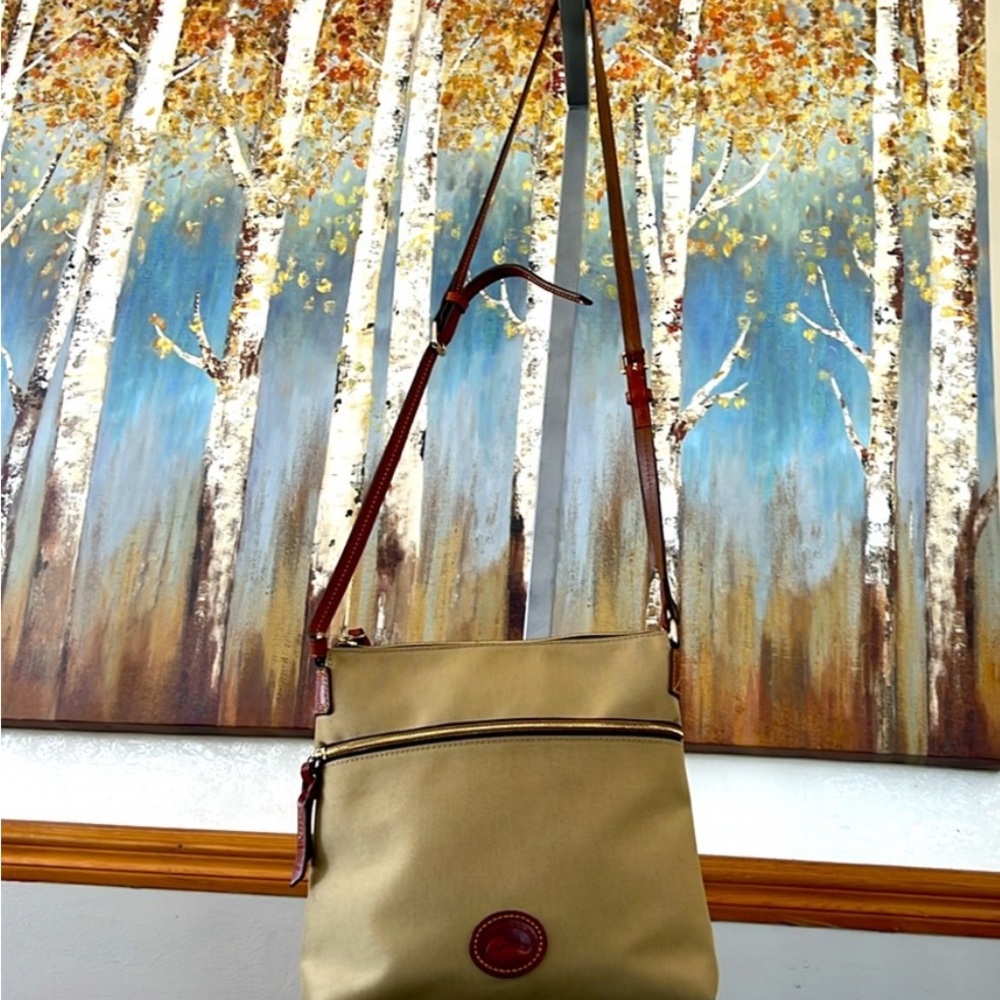 Dooney & Bourke Crossbody